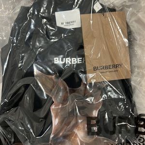Brand new Large Burberry Black Oversized Kaleidoscope T-Shirt